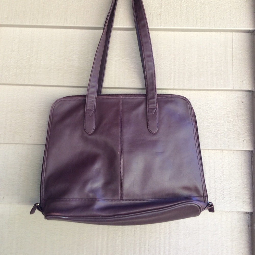 Lisa Loren handbag, zip around organizer tote bag 16 X 12.